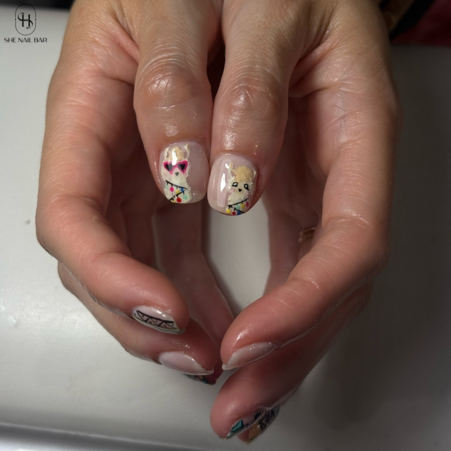 SHE NAIL BAR